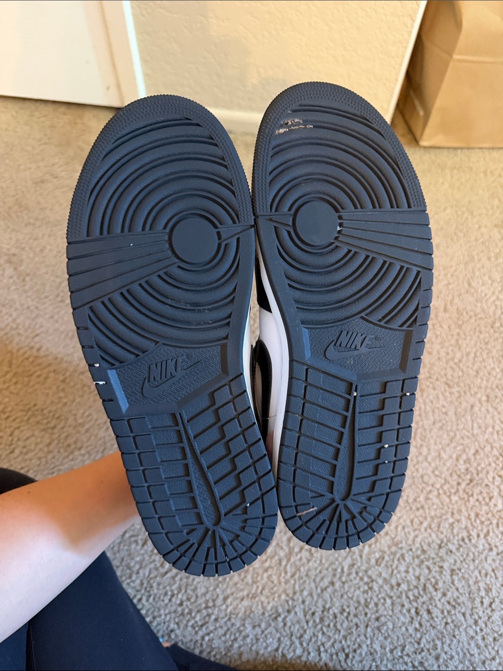 Jordan 1 Mid SE Zen Master 10.5 - Picture 8 of 11